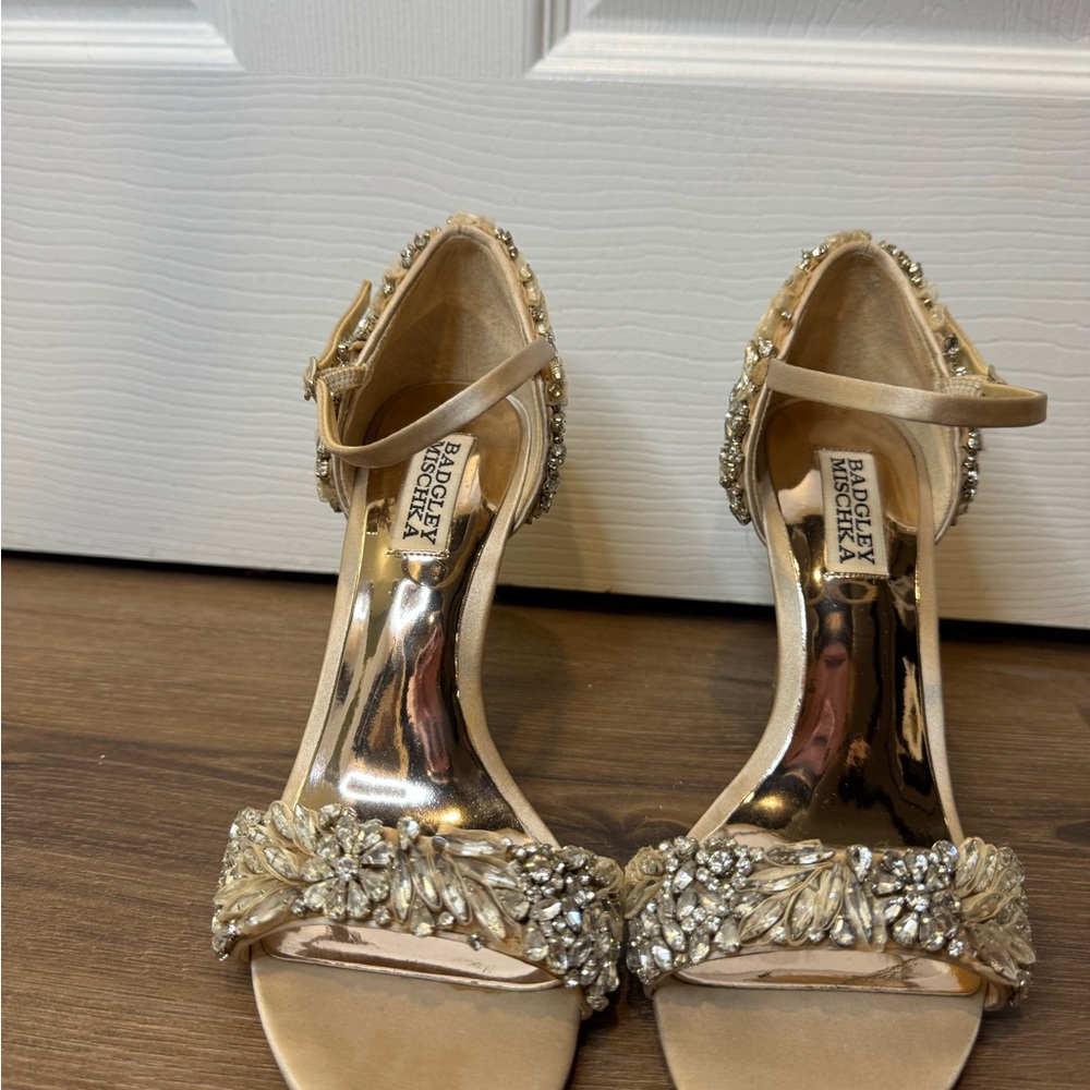 Badgley Mischka Women's Embellished Tan Heels